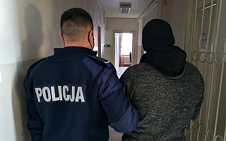 Fałszywy wolontariusz ukradł ponad 6 tysięcy złotych. 48-latek jest już w rękach policji